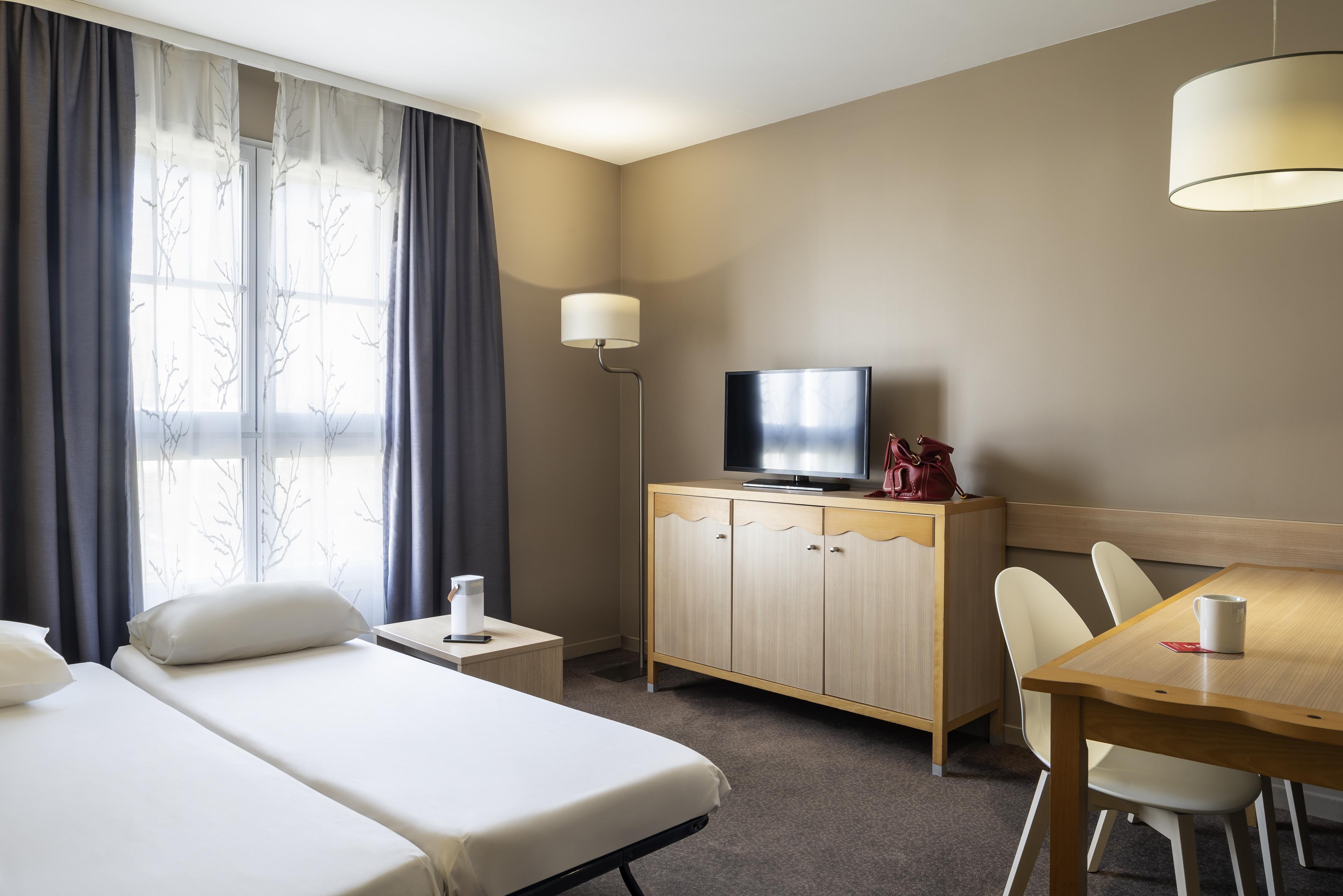 Aparthotel Adagio Val D'Europe Pres De Disneyland Paris Serris Exterior photo
