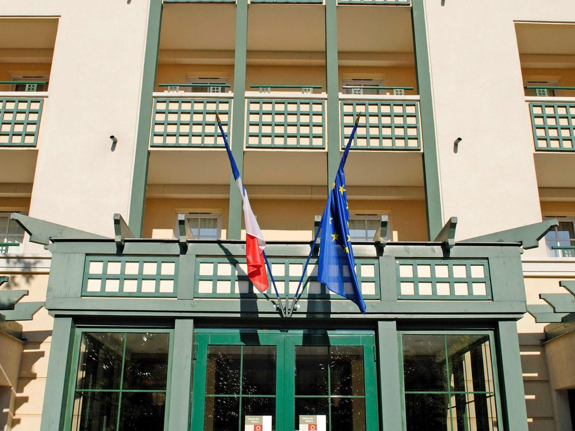 Aparthotel Adagio Val D'Europe Pres De Disneyland Paris Serris Exterior photo